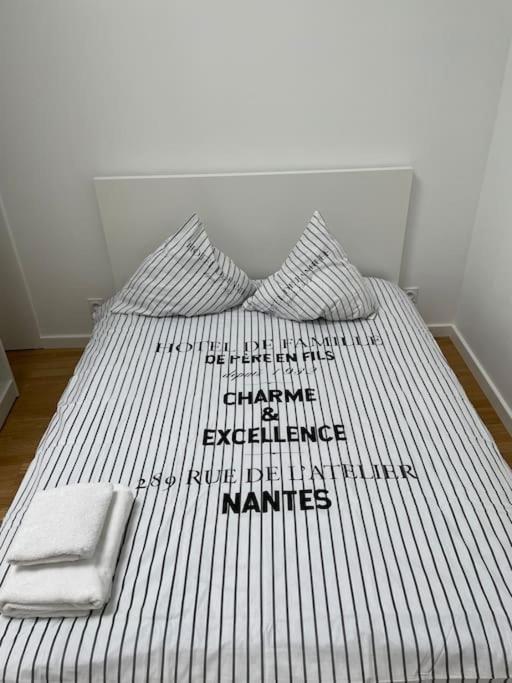 Appartement Atypique Et Fraichement Renove Saint-Vallier  Exteriér fotografie